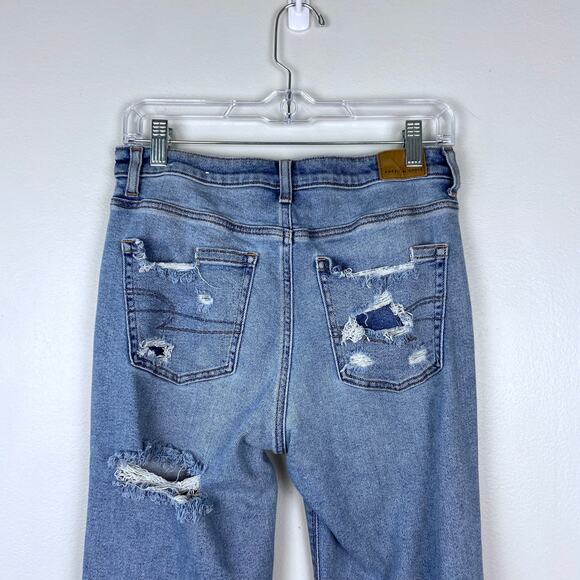 American Eagle Mom Jeans Distressed Medium Wash High Rise Stretch Size 4 Regular - Picture 8 of 13